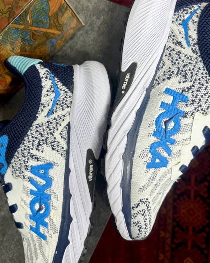 کتانی رانینگ مردانه هوکا