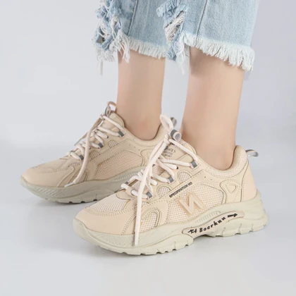 کفش و کتانی اسپرت زنانه و دخترانه مدل نیوبالانس NEW BALANCE رنگ کرم