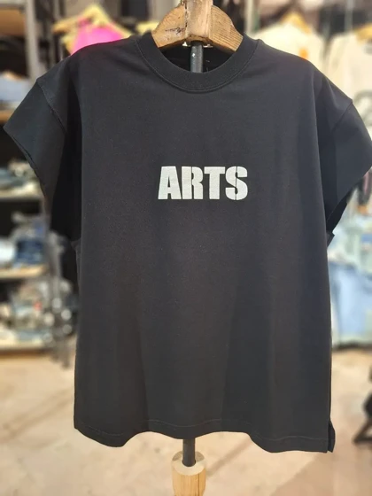وست Arts