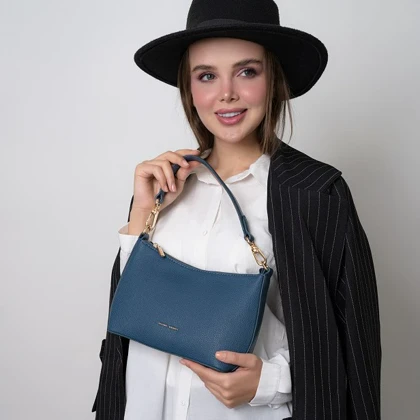 David Jones cm6934A