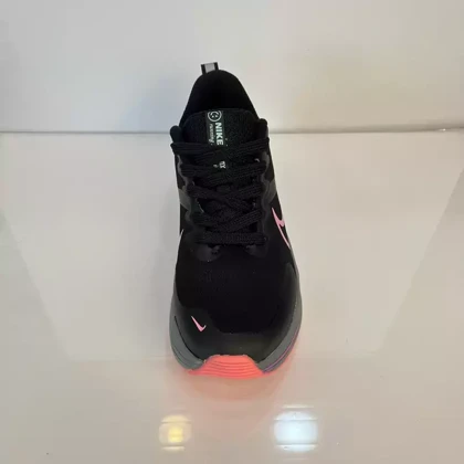 کفش راحتی زنانه نایکی طرح لبخند مشکی قرمز