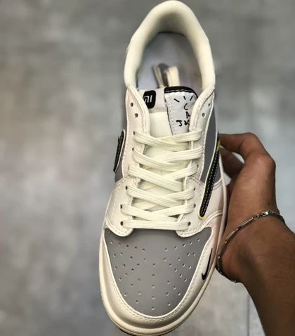 کتانی نایکی ایر جردن وان لو تراویس اسکات شیائومی Nike Air Jordan 1 Low Travis Scott XIAOMI