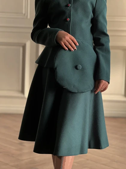 ست کت ودامن نیکی دکمه گلدوزی