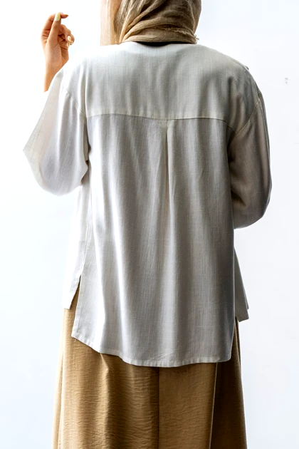 شومیز باکسی یقه گرد جیب‌دار زنانه