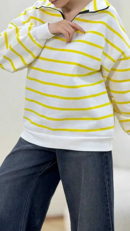 سویشرت نیم زیپ راه راه