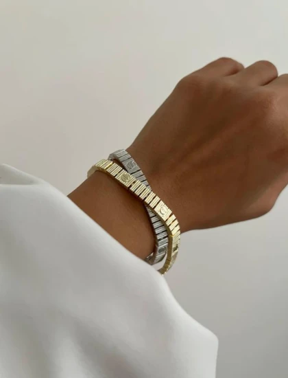 دستبند طرح کارتیر unlimited