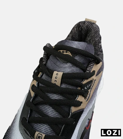 کفش کتانی مردانه و زنانه مشکی طوسی Saucony Endorphin Speed 4 مدل 8872