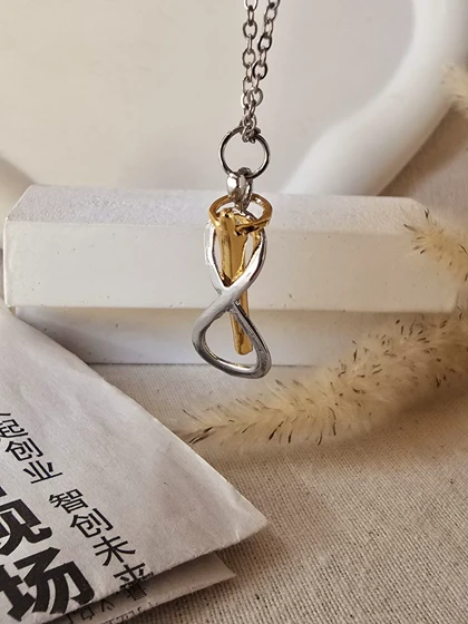 گردنبد آغوش استیل