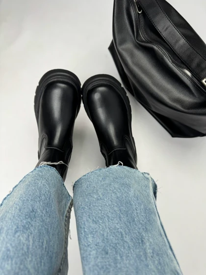 نیم بوت بغل سگک ارج 4287