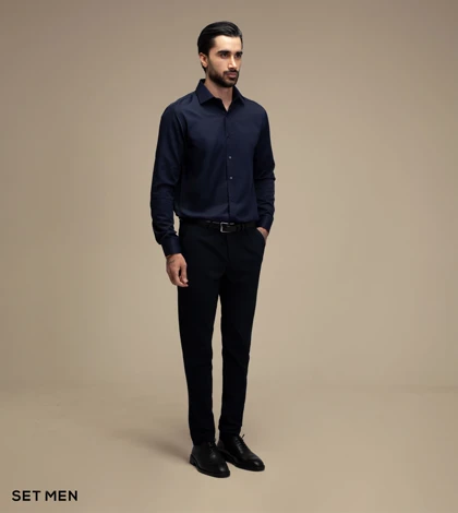 پیراهن مردانه آستین بلند طرح جناغی