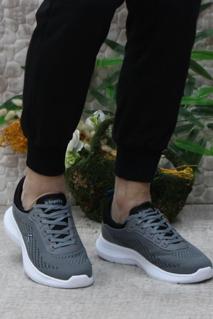 کتانی مردانه کینتیکس kinetix