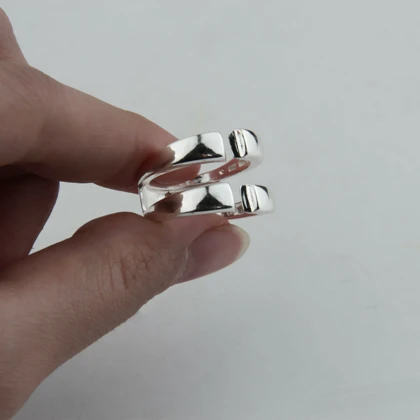 انگشتر زنانه مدل دولاین