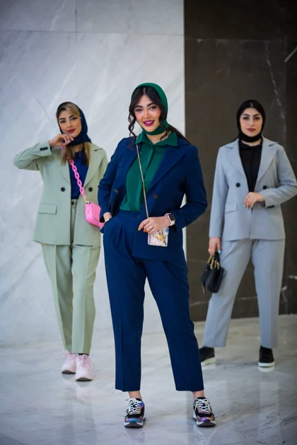 مانتو شلوار دو دکمه بزایاق