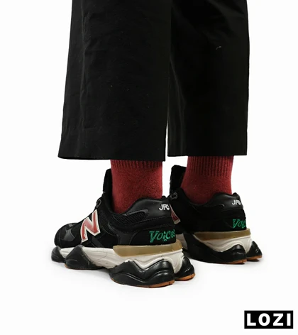 کفش کتانی مردانه و زنانه مشکی قرمز NEW BALANCE 9060