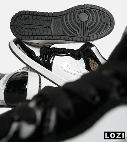 کفش کتانی مردانه و زنانه ساق‌دار مشکی سفید NIKE jordan 1 مدل 7149