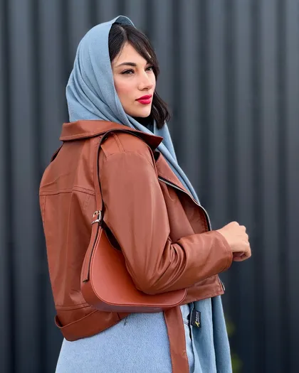 کت یقه‌انگلیسی چرم