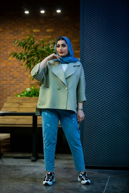 مانتو مازراتی کجراه سارینا