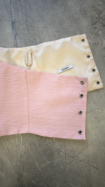 کراپ Pink