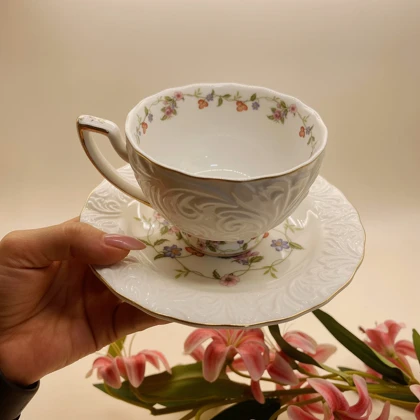 سرویس چای و قهوه خوری 6 تایی گل برجسته