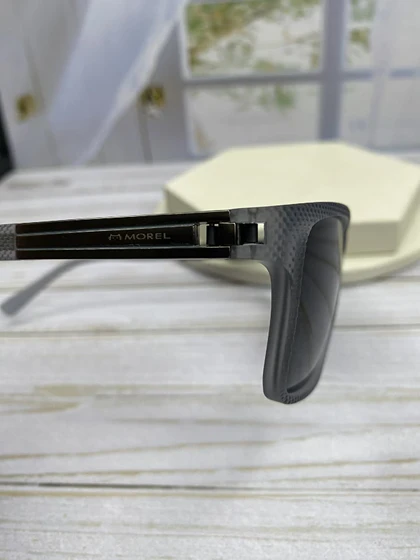 عینک آفتابی Oga Morel با لنز پلاریزه ضدخش و UV400، طراحی شیک و فریم فوق سبک TR90؛ مناسب رانندگی طولانی و استفاده روزمره.