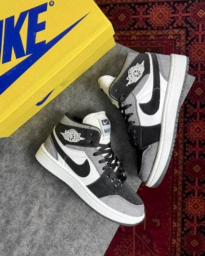 کتانی جردن وان ساق‌دار