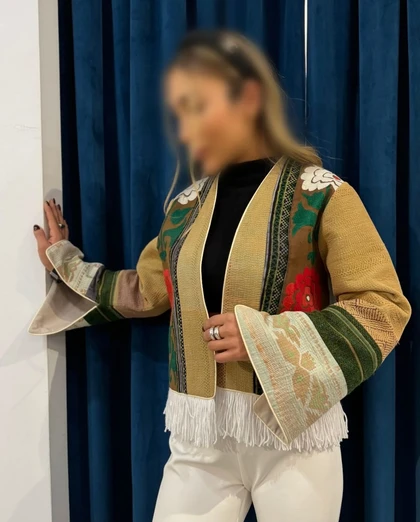 کت ریش‌ریش