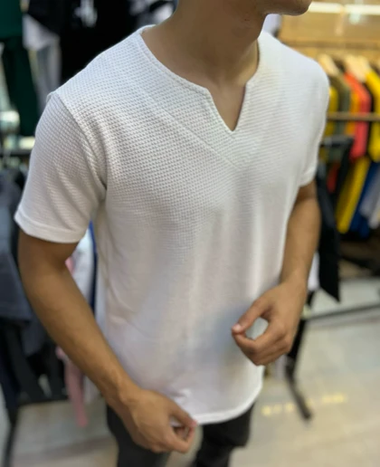 تیشرت سفید یقه کوبایی پارچه بیسکوییتی فول کش
