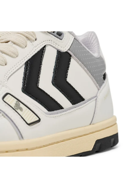 کفش پیاده روی hummel