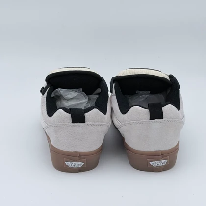 ونس نواسکول زیرگام/Vans knuskool gum sole