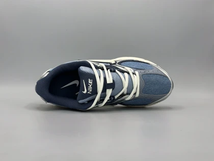 کتانی نایکی وی5 کی رانر سیلور جین/Nike V5K