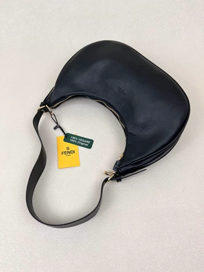 کیف زنانه پاسپورتی فندی وارداتی Fendi کد 1346