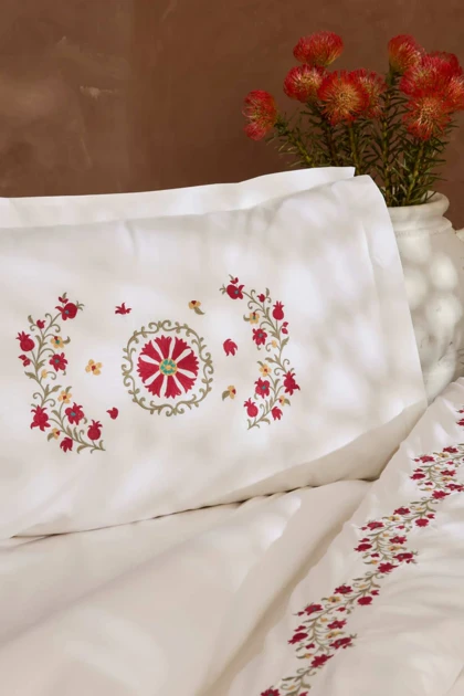 سرویس روتختی دو نفره Karaca Home مدل Layali پنبه‌ای - سفید