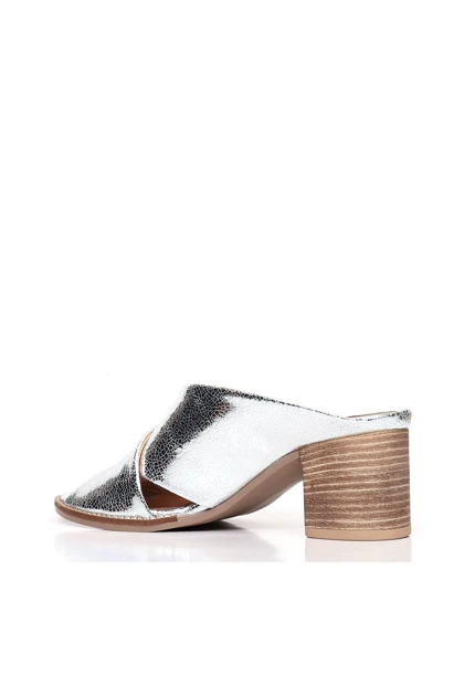 دمپایی زنانه بوئنو bueno