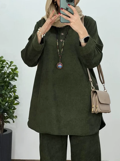 ست مانتو و شلوار مخمل دانا(ایراد دار)