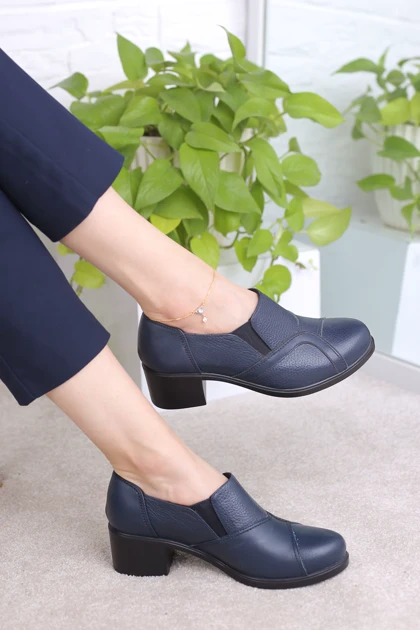 کفش پرسنلی زنانه کد 113 پلاک