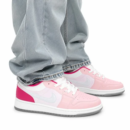 کفش کتانی زنانه مدل جردن وان صورتی ورنی Nike Air Jordan1