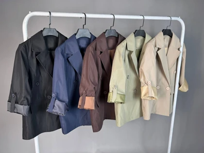 بارانی زنانه مدل 4 دکمه زارا (Zara) قد 70 آستردار