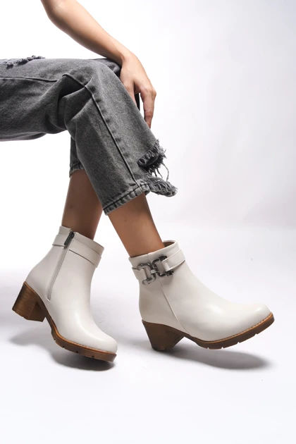 بوت و نیم بوت زنانه ریکن riccon