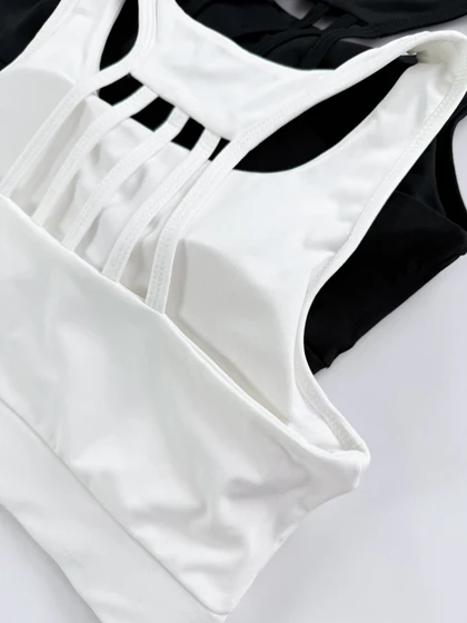 نیم‌تنه کاپ‌دار ورزشی فلامنت پشت قهرمانی بندی نایکی Nike