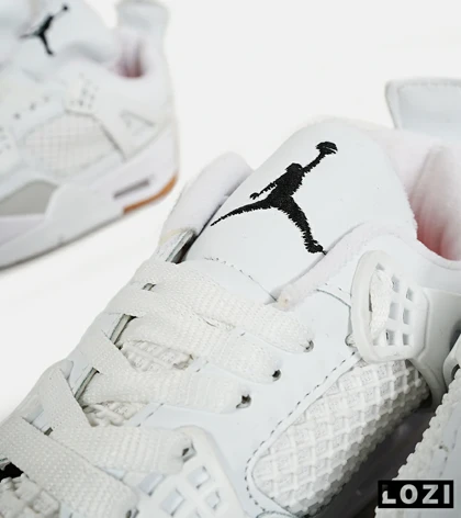 کتانی ساق‌دار بزرگ پا سفید Nike air jordan 4 مدل 8940