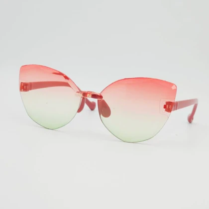 عینک آفتابی بچگانه اسپرت با شیشه‌های ضد اشعه UV