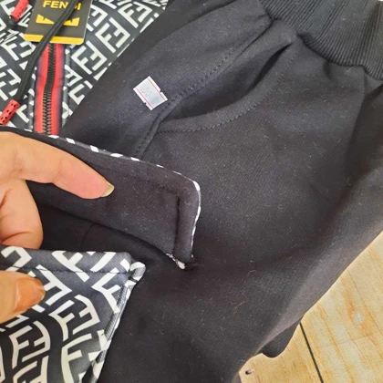 ست سویشرت شلوار طرح فندی بچه گانه