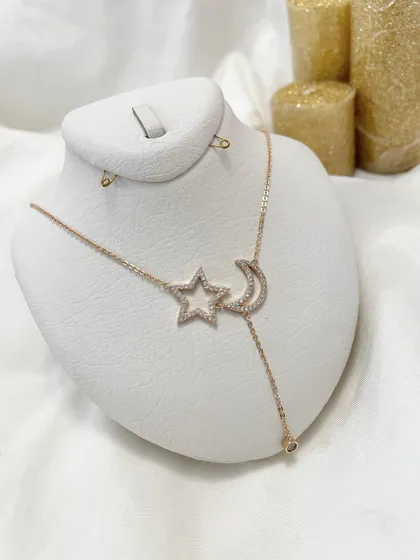 گردنبند ماه و ستاره