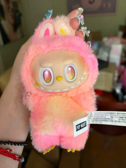 عروسک لبوبو مدل انرژی