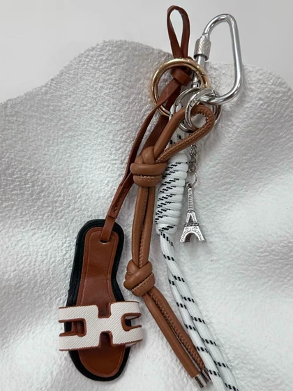 چارم بگ hermes sandal