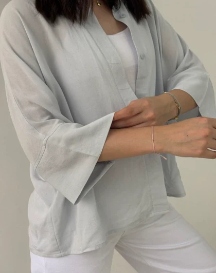 شومیز بیسیک دکمه مخفی