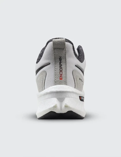 کفش دویدن مردانه ساکونی Endorphin M