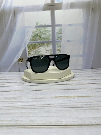 عینک آفتابی Ray-Ban مدل RB 2213CH فریم کائوچو استات، عدسی کریستال، UV400