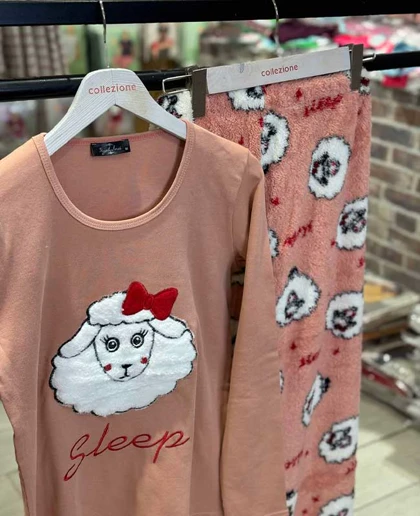 لباس راحتی طرح فانتزی سایز نرمال سیاه اینجه کد 52549