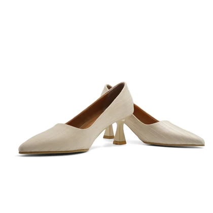 کفش مجلسی زنانه پاشنه‌دار 5 سانت مدل valentino 5003259